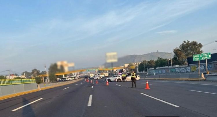 Transportistas bloquean carreteras en Puebla para exigir seguridad; se cometen 30 asaltos diarios