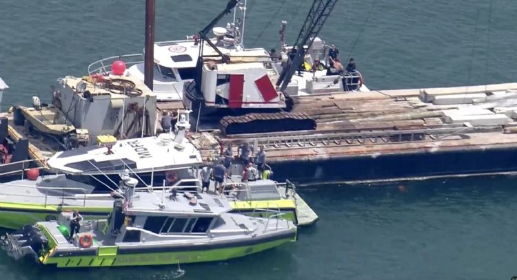 Dos niños murieron en un campamento de vela de Miami después de que una barcaza chocara con su bote