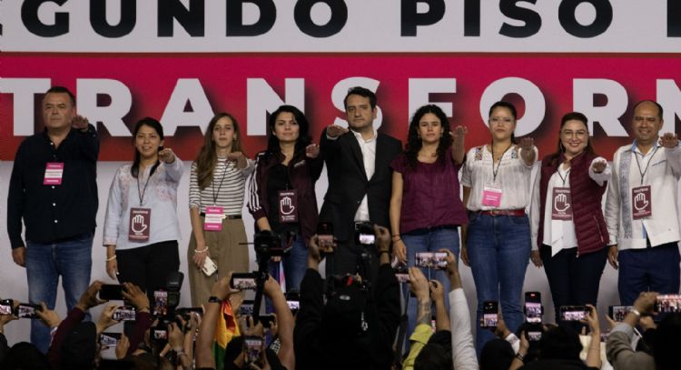 Morena Tour: Mitilini, Capri, Tokio, España, los exclusivos destinos de los morenistas