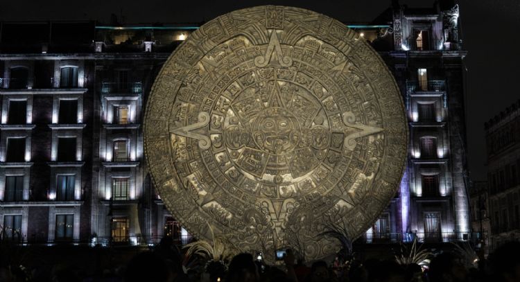 "Memoria Luminosa" genera tensión entre la Iglesia y el gobierno capitalino