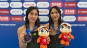 Foto ilustrativa de la nota titulada: Gemelas de 14 años hacen historia con medalla de bronce en el Mundial de Deportes Acuáticos (Video)