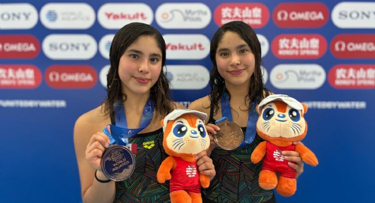 Gemelas de 14 años hacen historia con medalla de bronce en el Mundial de Deportes Acuáticos (Video)