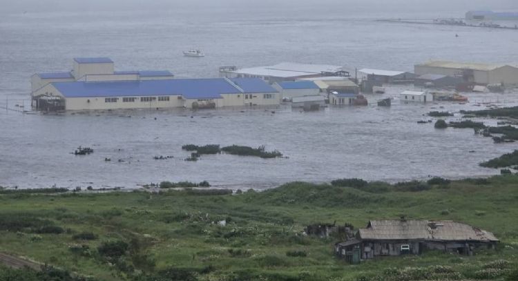 Tsunami golpea las costas de Rusia tras un sismo de magnitud 8.7 (Video)