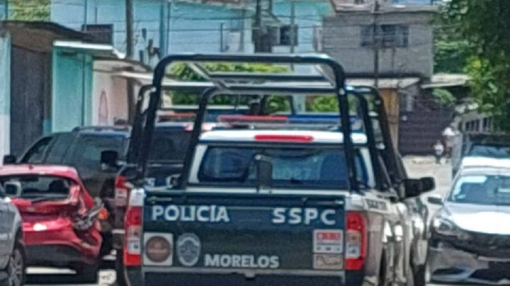 Detienen a expolicía con armas y vehículo robado; familiares denuncian cateo y detención irregular