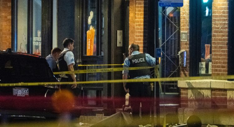 Tiroteo a la salida de una discoteca en Chicago deja cuatro muertos y 14 heridos