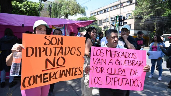 Megabloqueo de comerciantes frena jornadas de abasto popular; las consideran “actos de campaña”