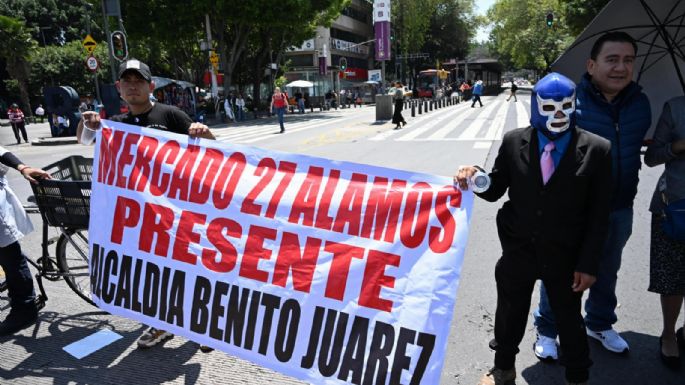 Megabloqueo de comerciantes frena jornadas de abasto popular; las consideran “actos de campaña”