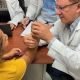 Benefician a 60 personas con cirugías de mano con daños severos