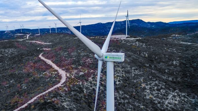 Iberdrola se va de México y Cox compra su infraestructura por 4 mil 200 millones de dólares