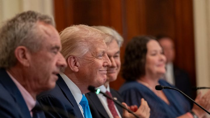 Trump aumenta el arancel a Canadá a 35% pero excluye los bienes del T-MEC