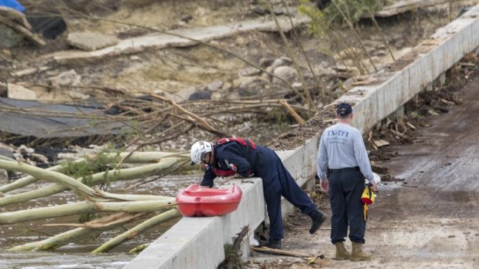Inundaciones en Texas dejan 37 muertos, entre ellos 14 niños
