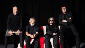 Black Sabbath y Ozzy Osbourne se despiden de los escenarios con concierto en Birmingham (Video)