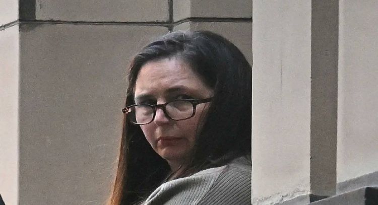 Declaran culpable a mujer por matar a varios familiares con setas venenosas
