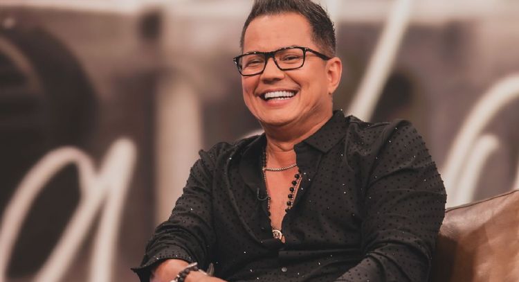 Charlie Zaa, el cantante de boleros que es investigado por vínculos con paramilitares