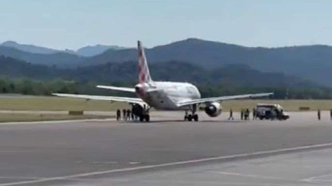 Hombre murió al ser succionado por el motor de un avión comercial (Video)