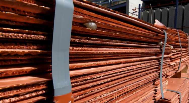 Trump anuncia arancel del 50% para la importación de cobre y otro de hasta 200% para fármacos