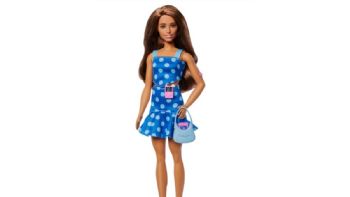 Mattel presenta su primera Barbie con diabetes tipo 1
