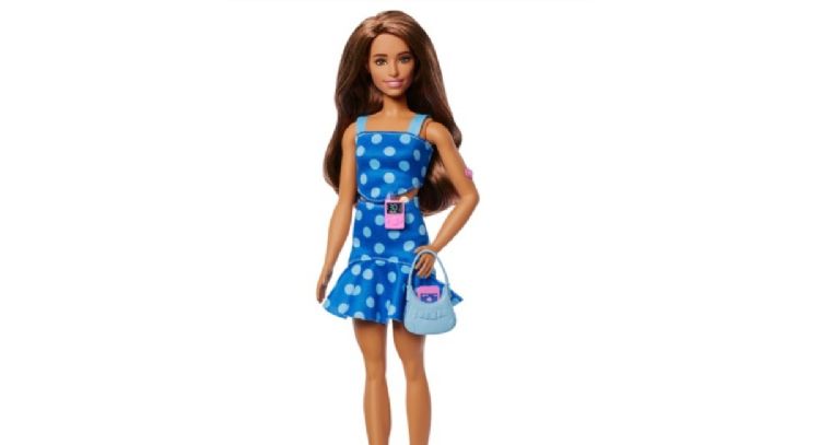Mattel presenta su primera Barbie con diabetes tipo 1