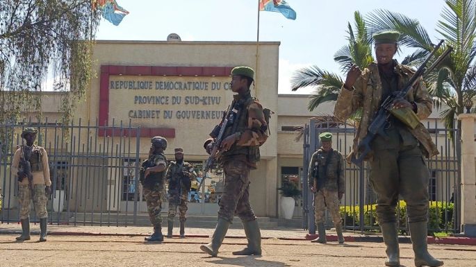 Rebeldes respaldados por Ruanda han matado al menos a 80 civiles congoleños, según autoridades