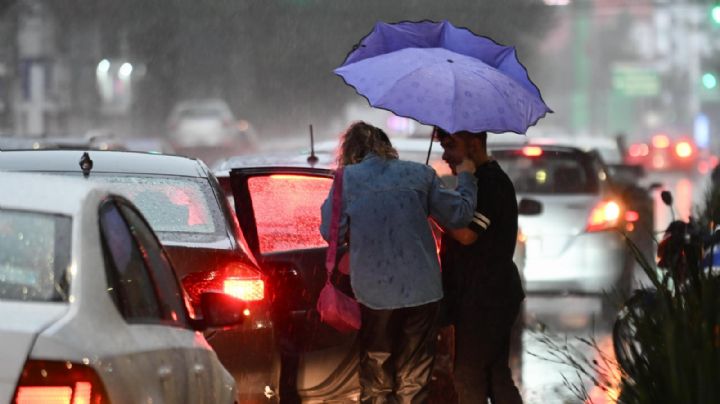 Lluvias fuertes, descargas eléctricas y granizo golpearán entre lunes y jueves a estas entidades