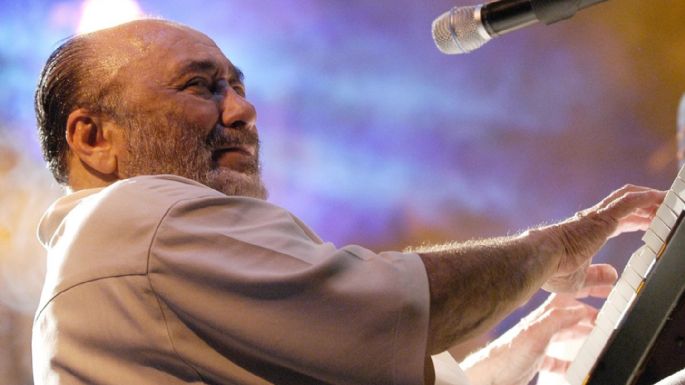 Eddie Palmieri, músico pionero del jazz latino y ganador del Grammy, muere a los 88 años