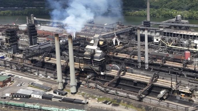 Explosión en planta de US Steel en Pensilvania deja un muerto, un desaparecido y 10 heridos
