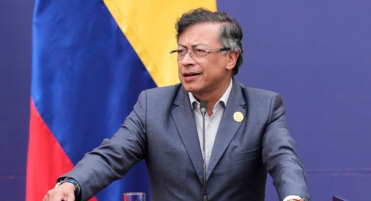 Petro anuncia ayuda internacional para esclarecer asesinato del precandidato Miguel Uribe