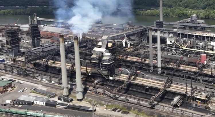 Explosión en planta de US Steel en Pensilvania deja un muerto, un desaparecido y 10 heridos