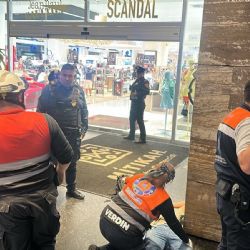 Se desploma elevador en la Plaza Mitikah de CDMX; dos lesionados