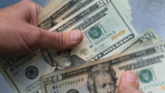 Inflación en EU se mantiene sin cambios desde julio; aranceles contrarrestados por otros precios