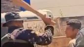 Foto ilustrativa de la nota titulada: Captan a policías de élite de Chiapas golpeando con una tabla a un joven detenido (Video)
