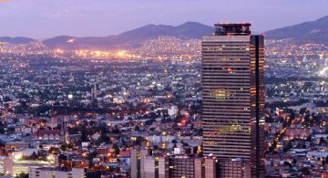 Sheinbaum prepara nuevo rescate para la deuda de Pemex; Hacienda niega un Fobaproa en la petrolera