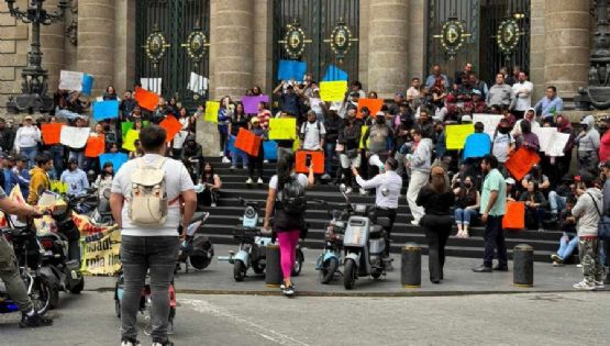 Protestan en el Congreso de la CDMX contra regulación de scooters y motocicletas eléctricas