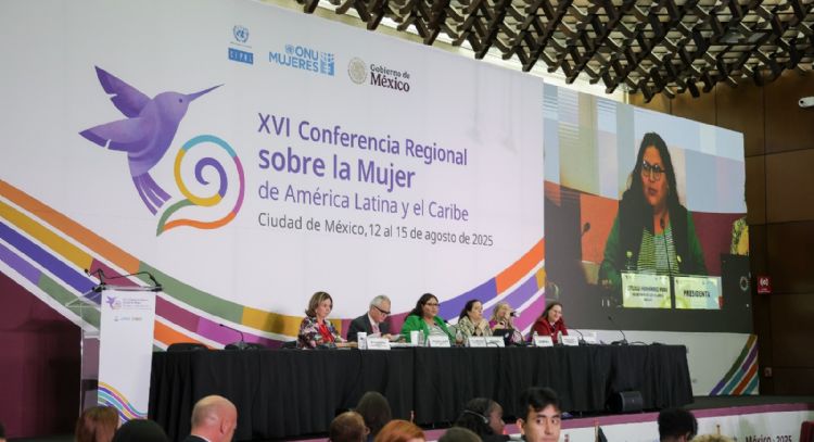 “No llegamos todas”, protestan afuera de la conferencia de Cepal sobre la mujer