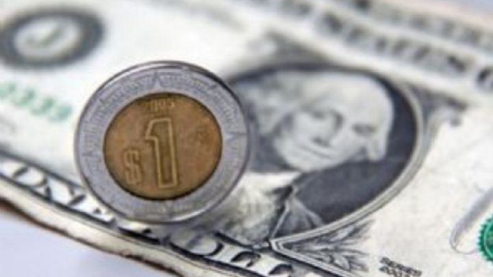 Peso pierde frente al dólar tras datos de inflación y empleo en Estados Unidos