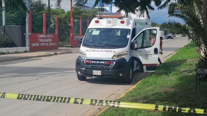 Grupo armado intercepta ambulancia del ISSSTE para “levantar” a paciente y lo libera más tarde