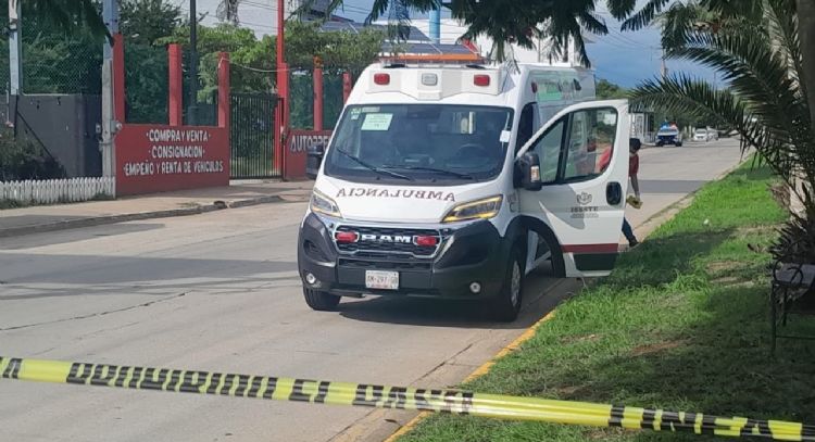 Grupo armado intercepta ambulancia del ISSSTE para “levantar” a paciente y lo libera más tarde
