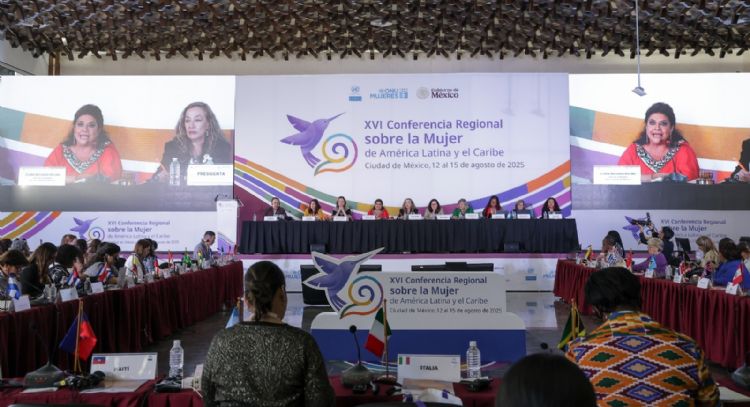 Brugada anuncia ahora apoyos económicos para personas cuidadoras; arrancará en 15 días
