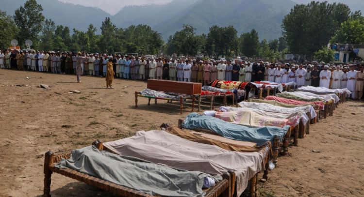 Inundaciones en Pakistán dejan al menos 220 muertos; advierten más lluvias