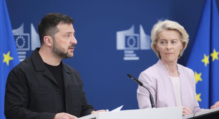 Zelenski y Von der Leyen ven imposible cualquier entrega de territorios a Rusia
