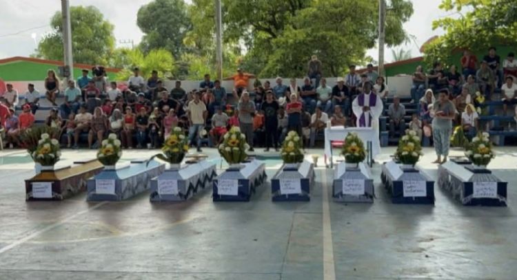 Emboscan y asesinan a ocho policías comunitarios en Ayutla, Guerrero