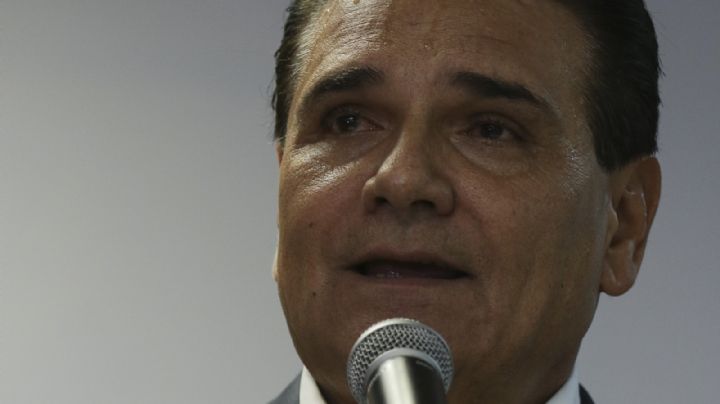 Silvano Aureoles consigue nuevo freno contra orden de captura