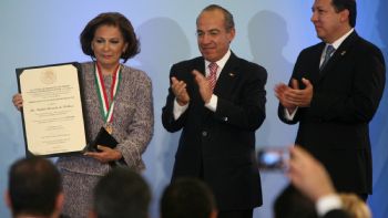 Israel Vallarta ya está libre, pero su familia sigue presa