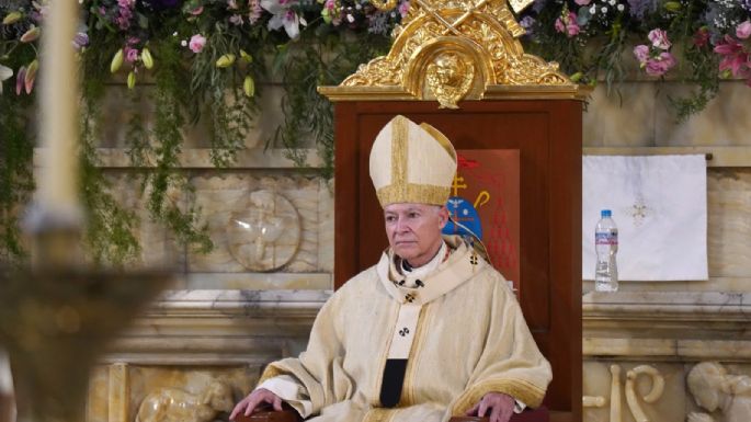 Reto de la nueva jerarquía católica: opción por los pobres o esconder la cabeza en rezos