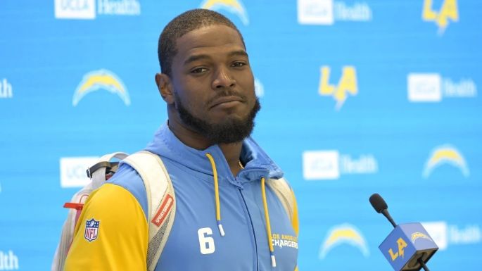 Denzel Perryman, linebacker de los Chargers, fue arrestado por portación de armas
