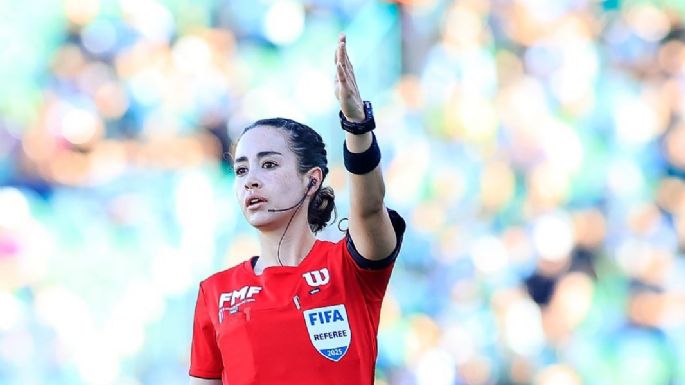 La FMF condena las amenazas de muerte que exhibió la árbitra mexicana Katia Itzel García