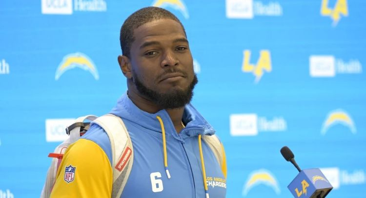 Denzel Perryman, linebacker de los Chargers, fue arrestado por portación de armas