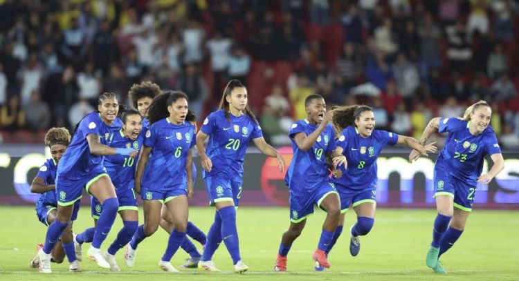 Brasil vence en penaltis a Colombia y consigue su noveno título de la Copa América Femenil