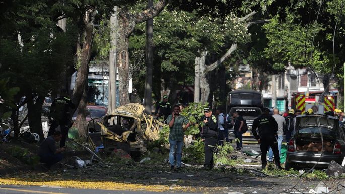 Al menos 13 muertos y 44 heridos por ataque a helicóptero policial y bomba en Colombia