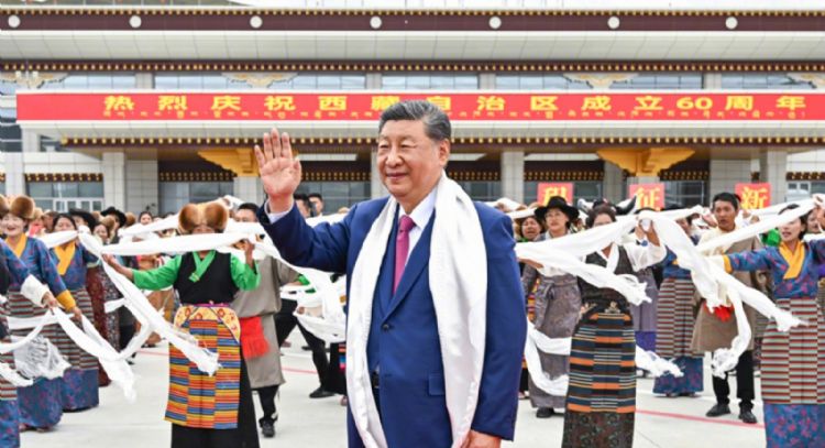 Xi Jinping pide una "unidad interétnica" con motivo del 60 aniversario de gobierno chino sobre Tíbet